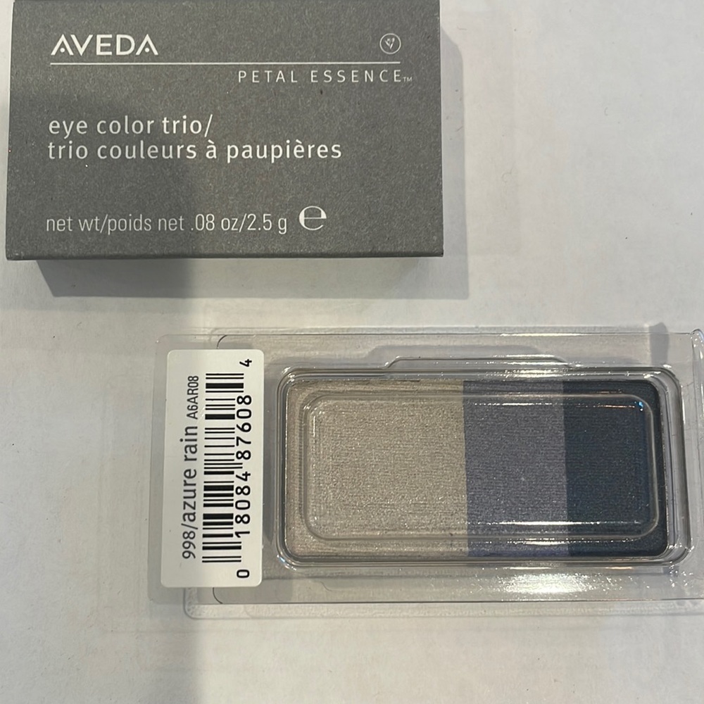 AVEDA
eye color trio/ 998/azure rain